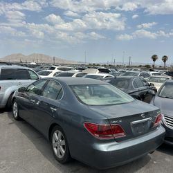 Lexus ES330 Good Running Car, Comes With Smog And A 30 Days Plate, Ready For A Test Drive, Not To Many Miles 702-843-8222 Carlos 