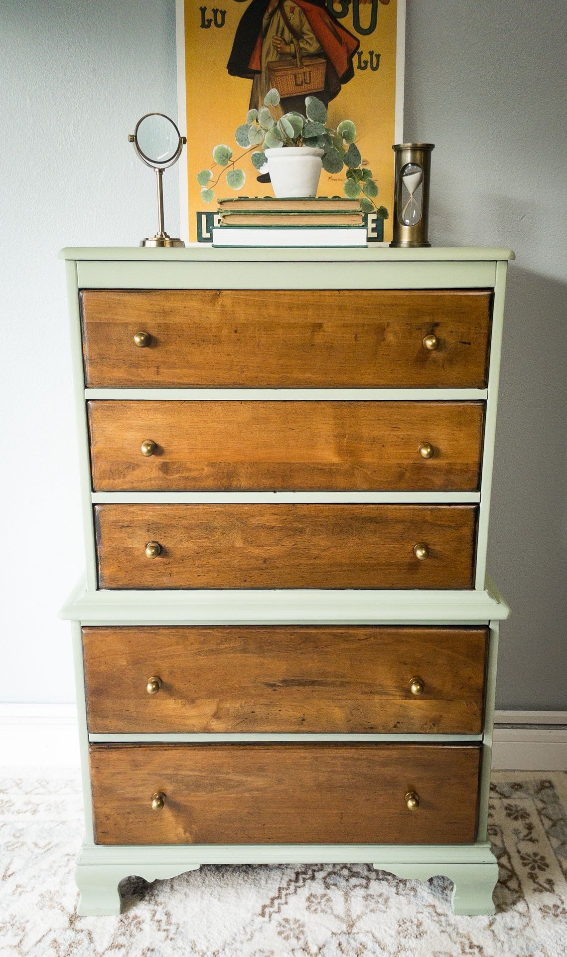 5 Drawer Dresser, Sage & Wood