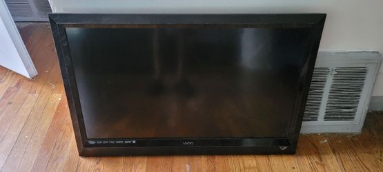 Vizio Flat Screen TV