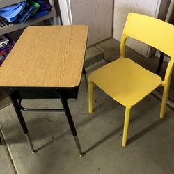Vintage Open Front Student Desk with Yellow Chair(read description)