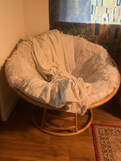 Papasan chair