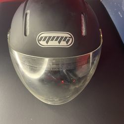 MMG Motorcycle Helmet - Size Large DOT Certified