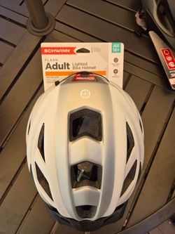 New Schwinn Flash Adult Lighted Bike Helmet
