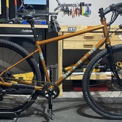 2021 Marin Four Corners Size Medium 