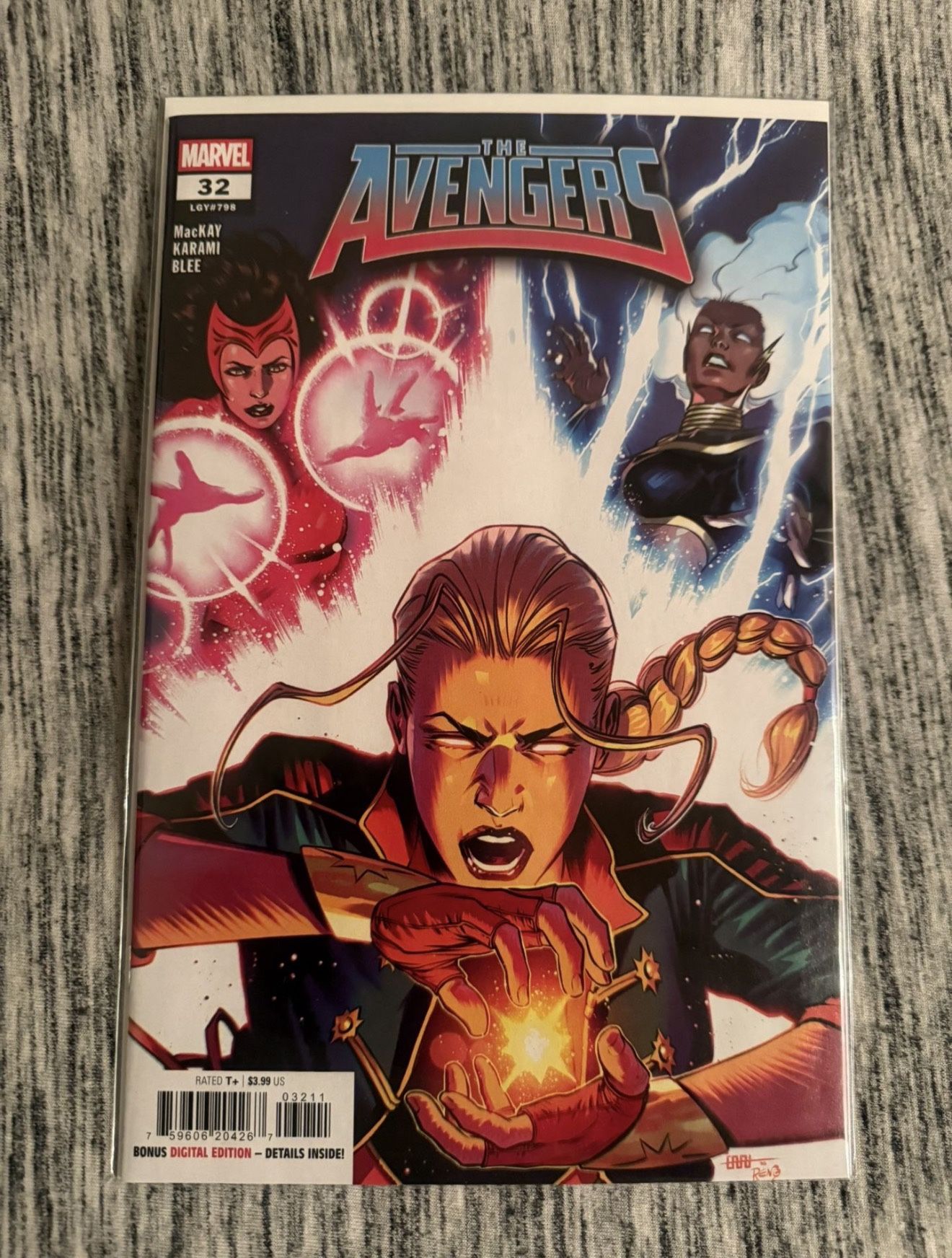 Avengers #32