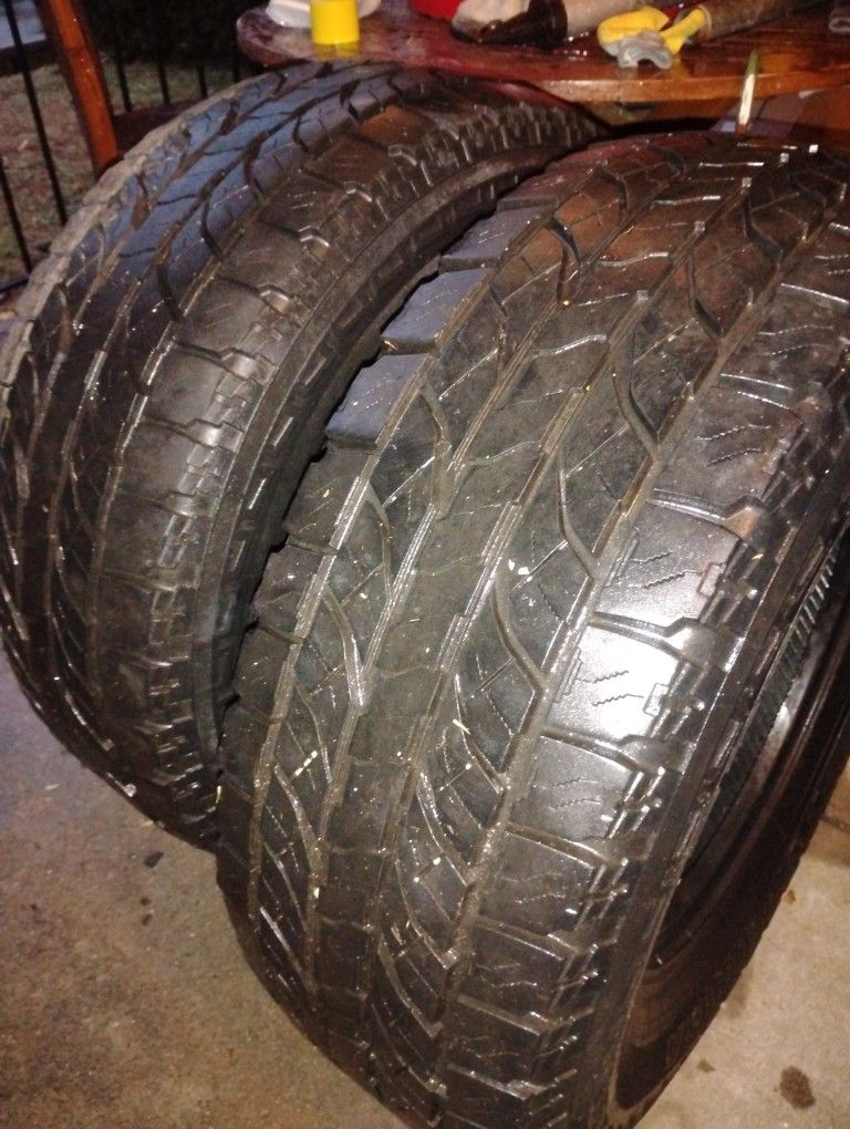 Yakohoma Geolandar a/t 315/70/R17