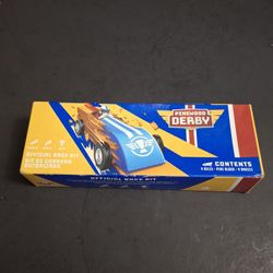 Official Boy Scouts Of America Pinewood Derby Car Kit Item# 17006 Made In USA BRAND NEW FACTORY SEALED