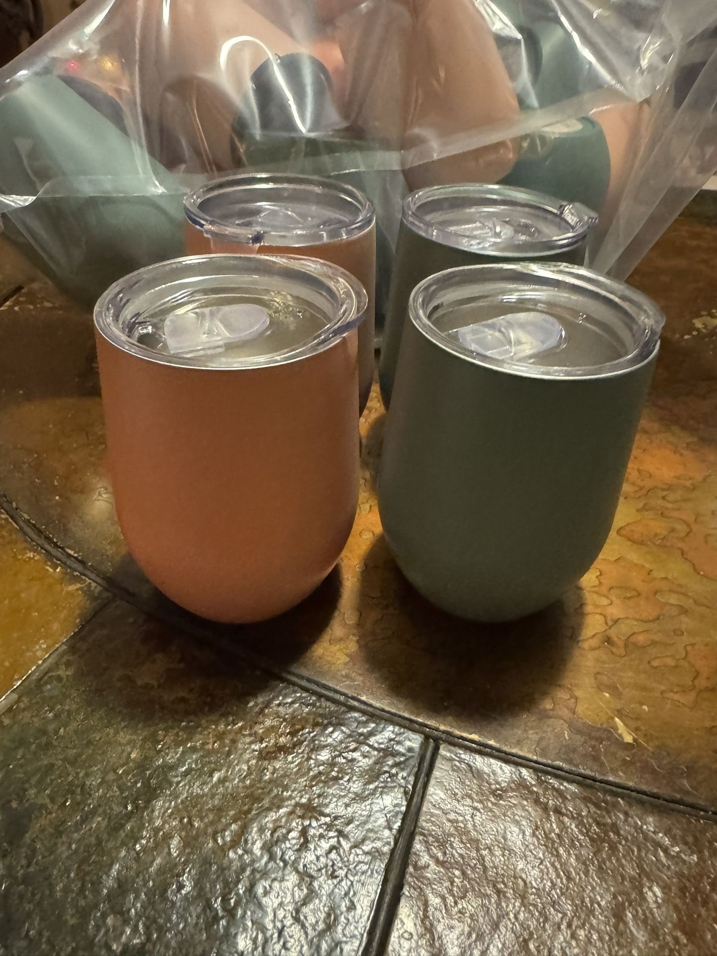 Cups w/lid $2 each or make offer for whole bag