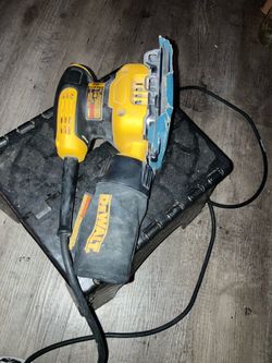 DeWalt Corded Jigsaw with Case