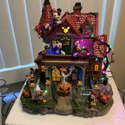 Mickey And Friends Halloween Decor