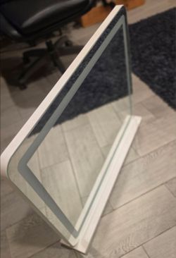Light-up Mirror
