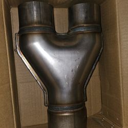 Exhaust y pipe