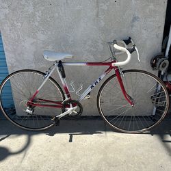 KHS triathlete road bike