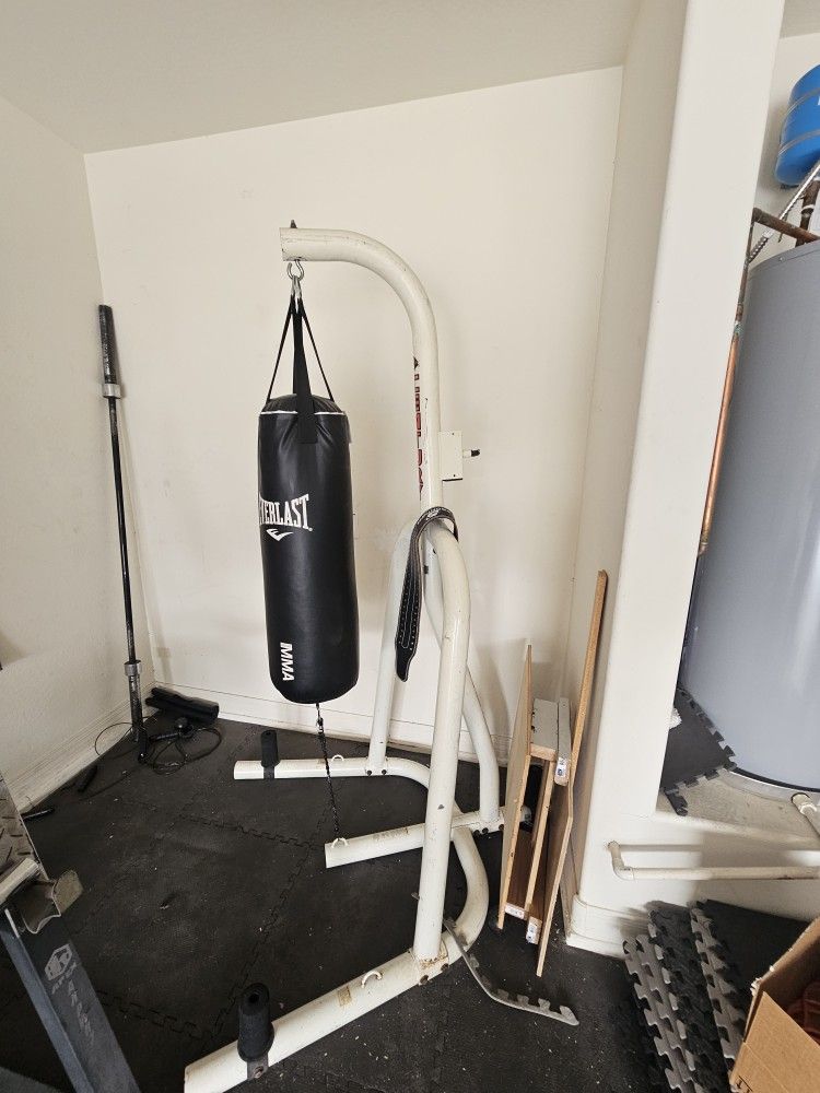 Everlasting MMA Punching Bag with Stand