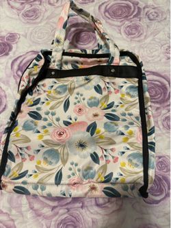 Thirty-One Hanging Organizer Bag Floral