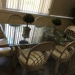 Mesa De Bamboo