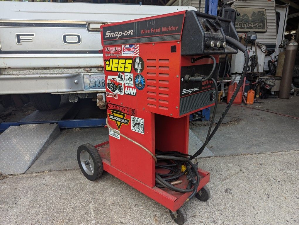 Snap On MIG Welder