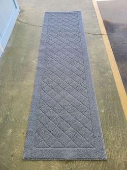 Gray Diamond Pattern Runner Rug