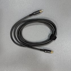 Top Cable: RCA to RCA Audio Cable