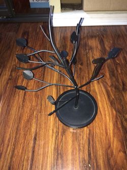 Jewelry holder