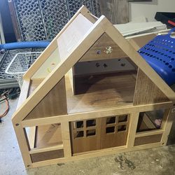 FREE Wood Dollhouse