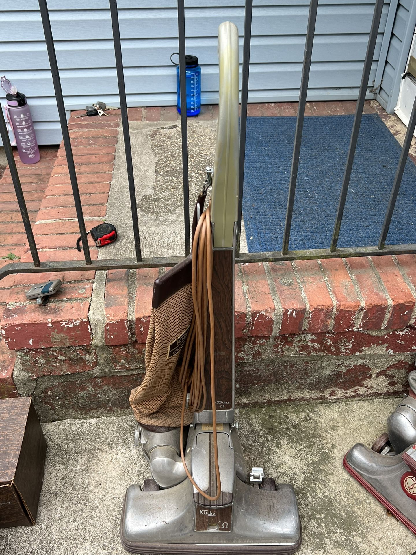 Original Kirby Vacuum.. for Sale in Philadelphia, PA - OfferUp