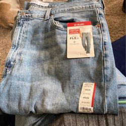 Levi Strauss 40x32