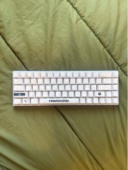Higround Basecamp 65 - SNOWSTONE