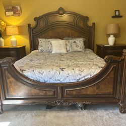 Cal King 7-Piece Cal King Bedroom Set (includes mattress & box springs)