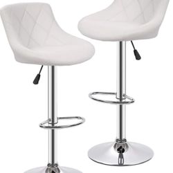 Beautiful White Bar Stools (4)