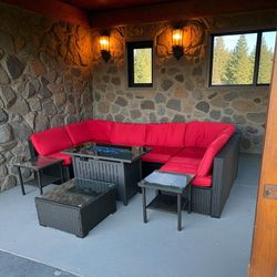 New inbox patio set (we finance and deliver)($54 down,$799 total)(90 day no interest payment plan)