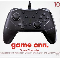 onn. onn. Wired Controller for Nintendo Switch - Black