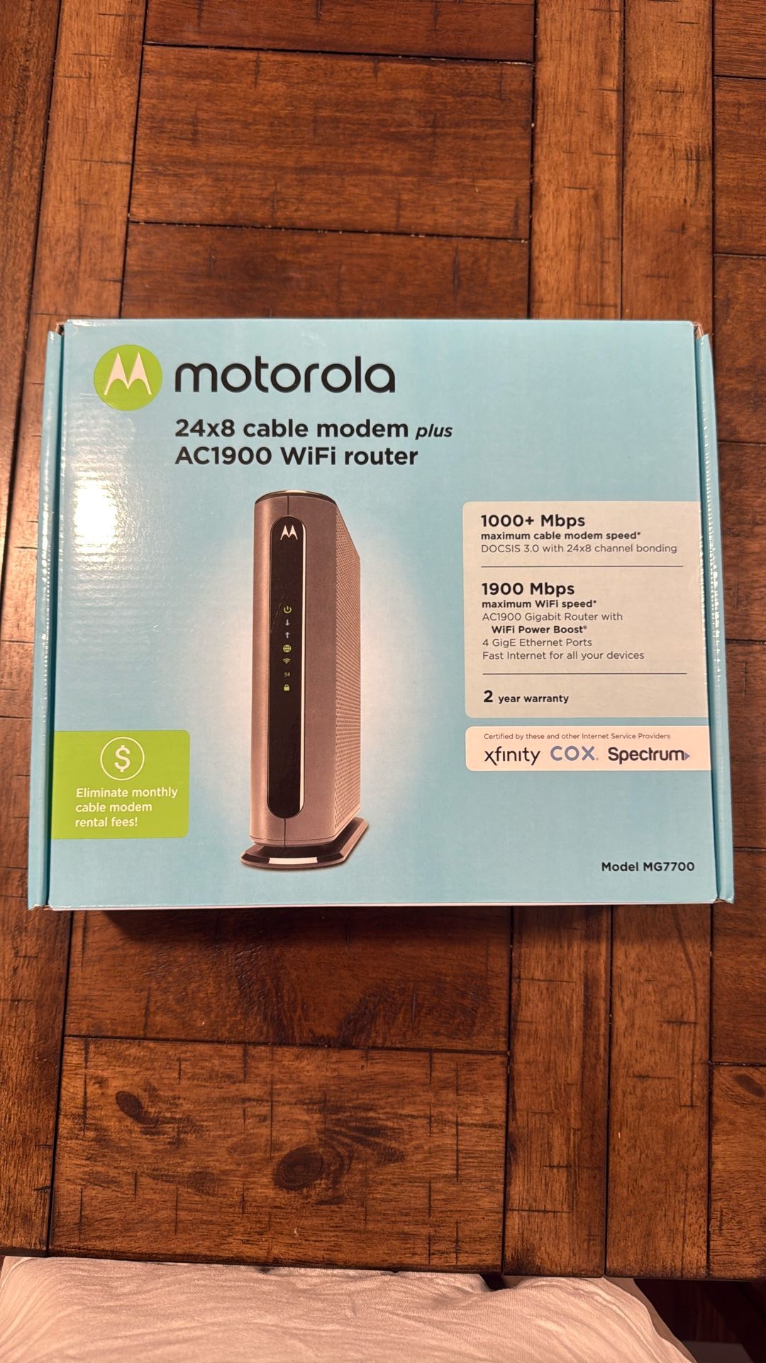 Motorola AC1900 WiFi router