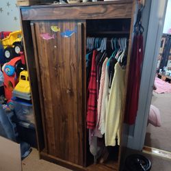 Standing Closet