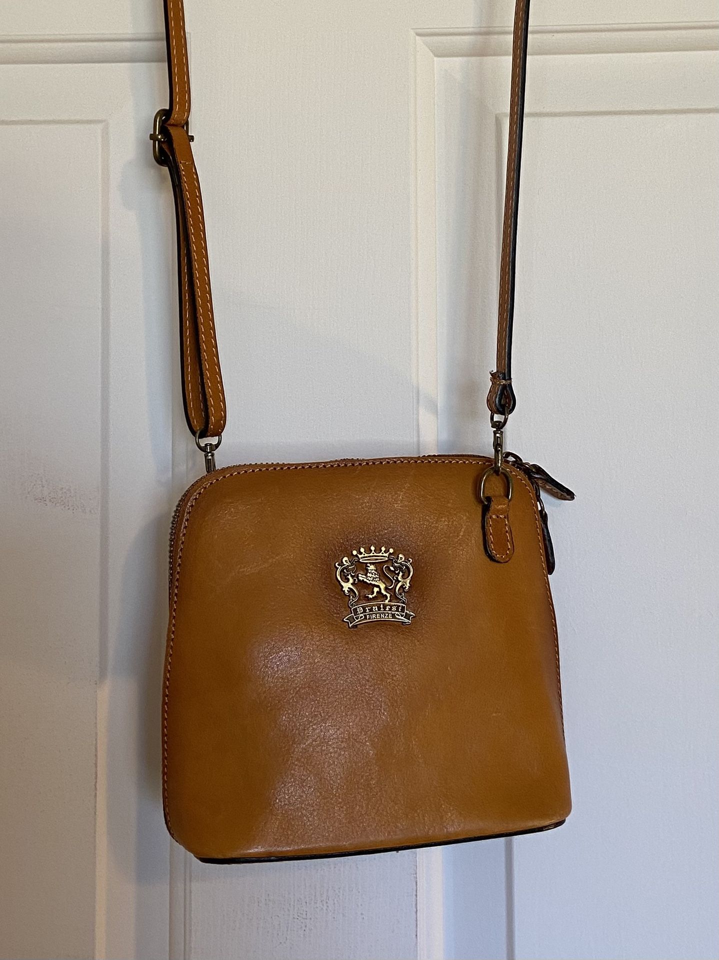 Firenze Italian Leather crossbody Bag