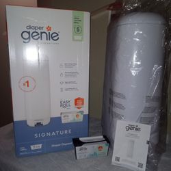 Brand New Diaper Genie Signature 