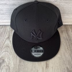 New York Yankees Snapback Hat$35