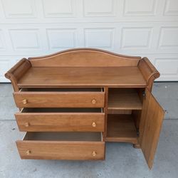 Infant Changing Dresser