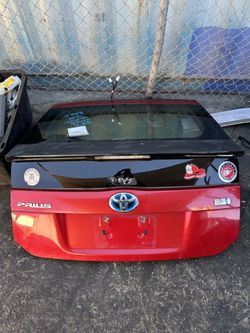 2010 - 2015 Toyota Prius Trunk Lid Tailgate Red