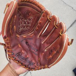 Rawlings Softball Glove