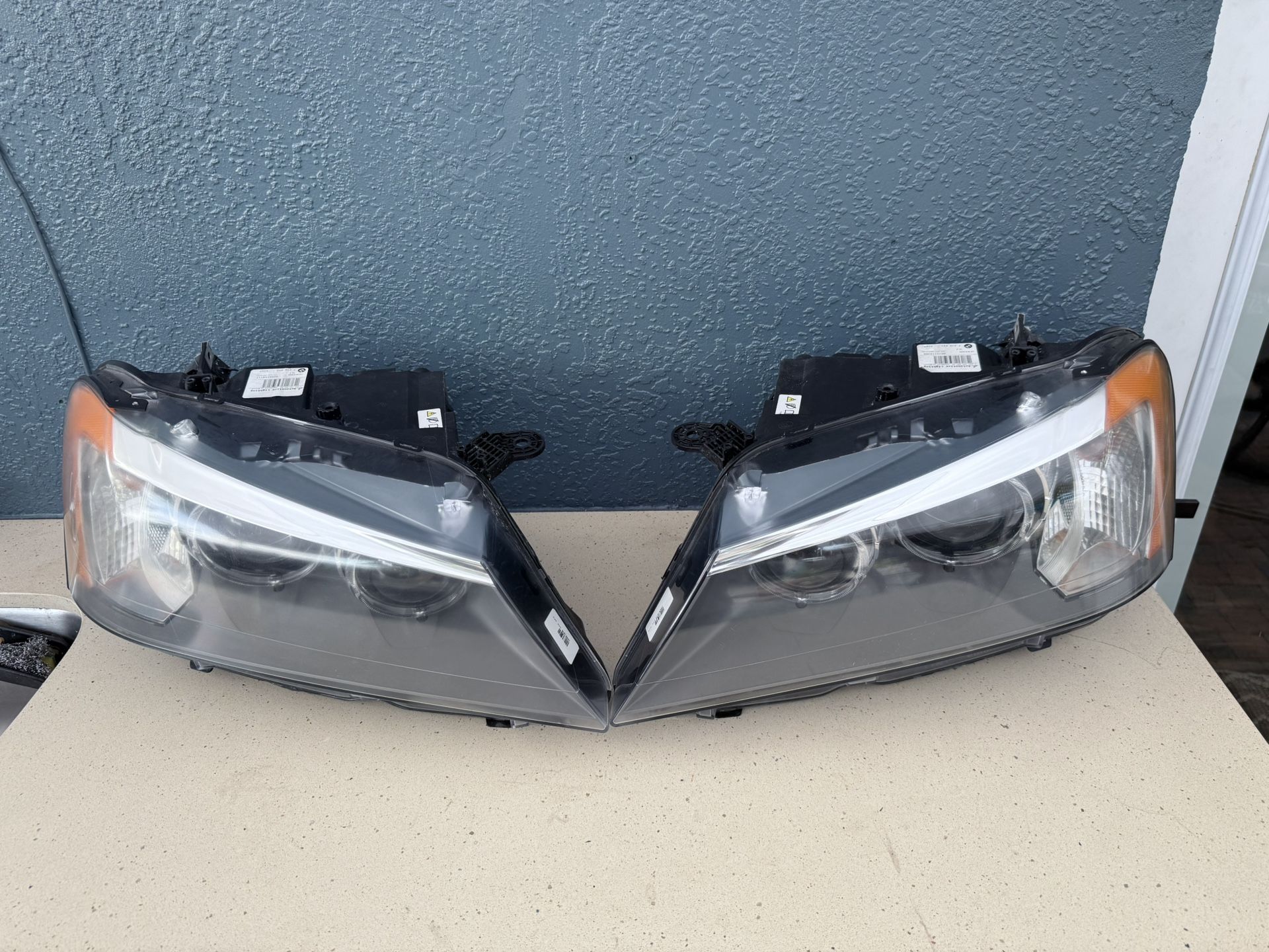 2011-2014 BMW X3 (F25)HEADLIGHTS XENON / LED OEM W/AFS ORIGINAL BMW