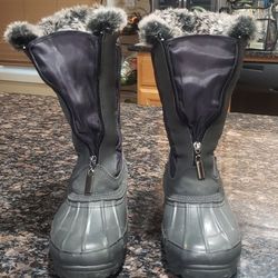 Fur Lined BOSS Womens Snow Boots Size 7