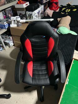 CHILD SIZE gamer chair