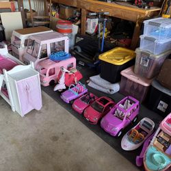 American Girl Doll And Our Generation / Barbie Accessories