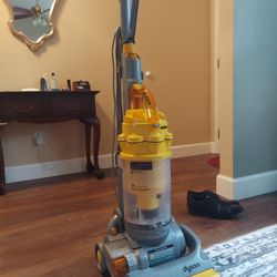 Dyson DC14 Vacuum