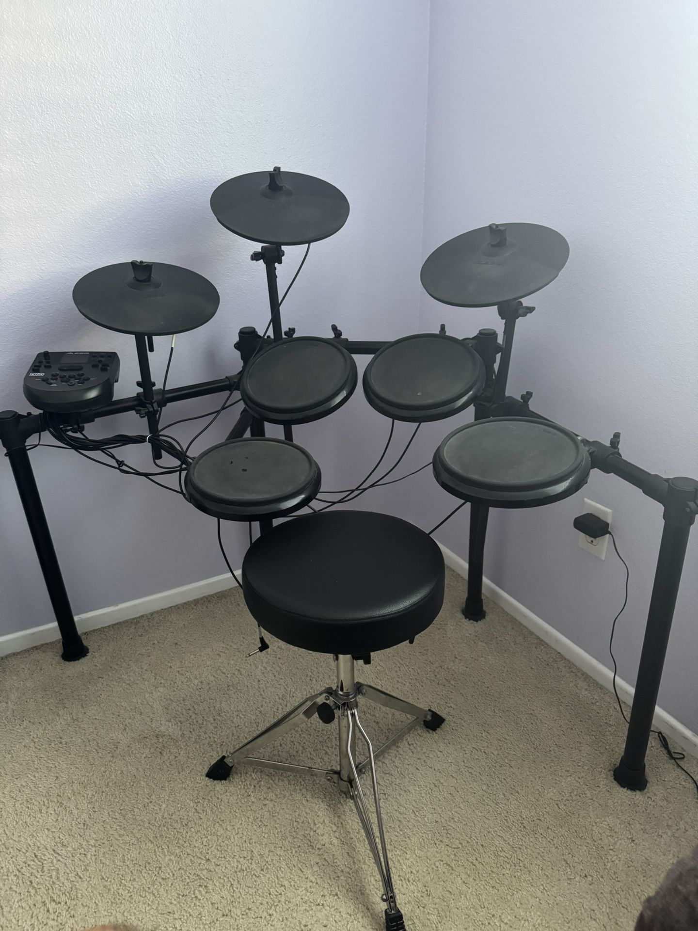 Alesis Nitro Drums Set