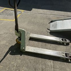 Pallet Jack