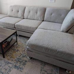 New Modular Sectional Couch! Free Delivery 🚚! Financing Available! 