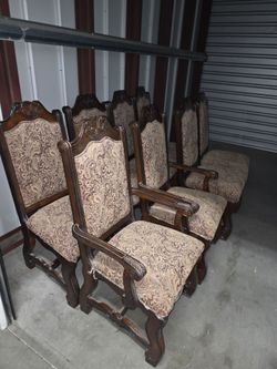 Formal Dining Table Set – Seats 8