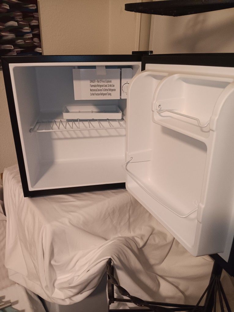 Kenmore mini refrigerator.